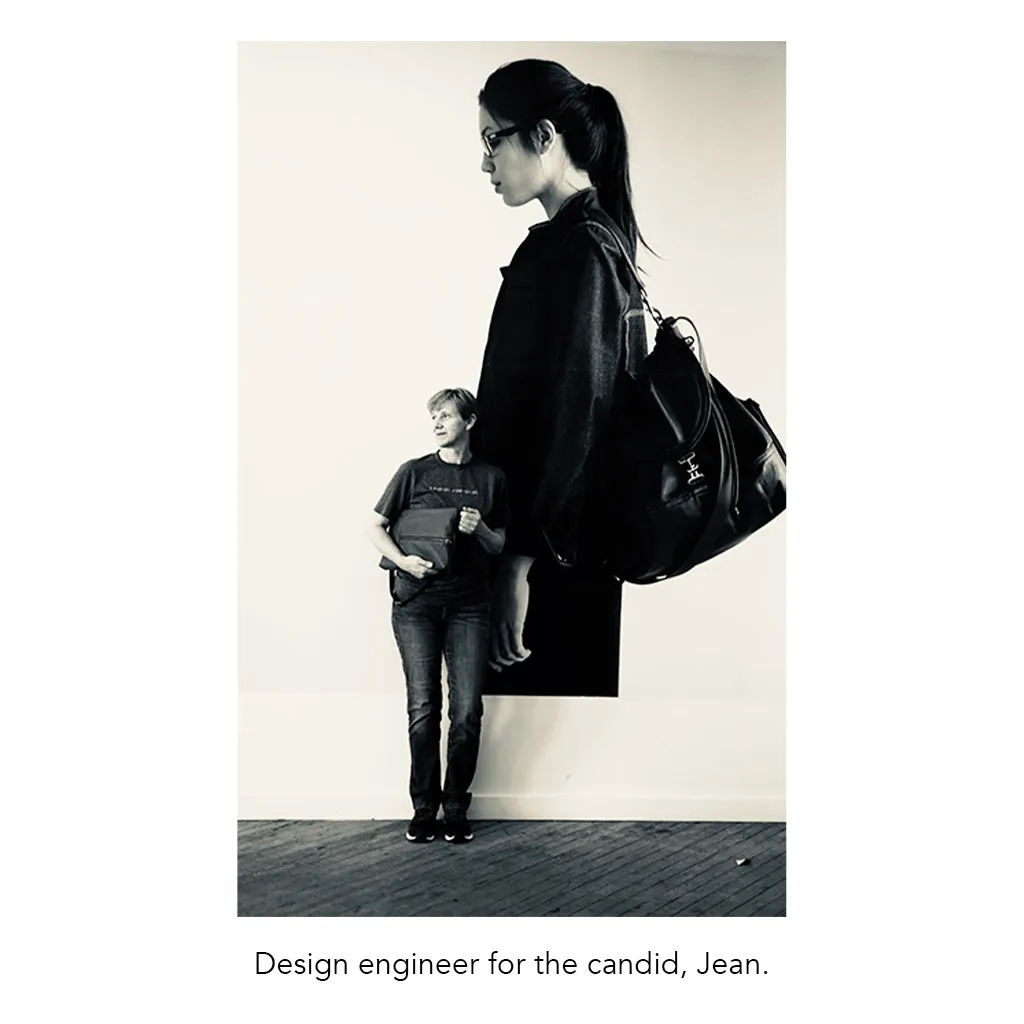candid sling | outer pockets | small