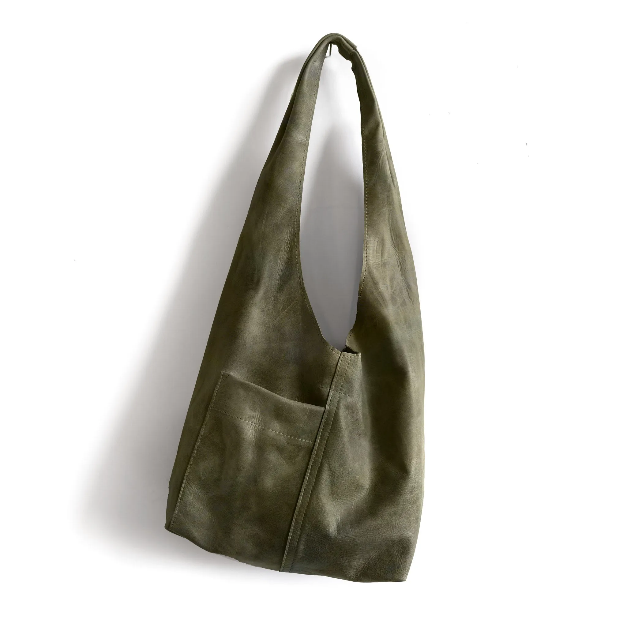 candid sling | outer pockets | small