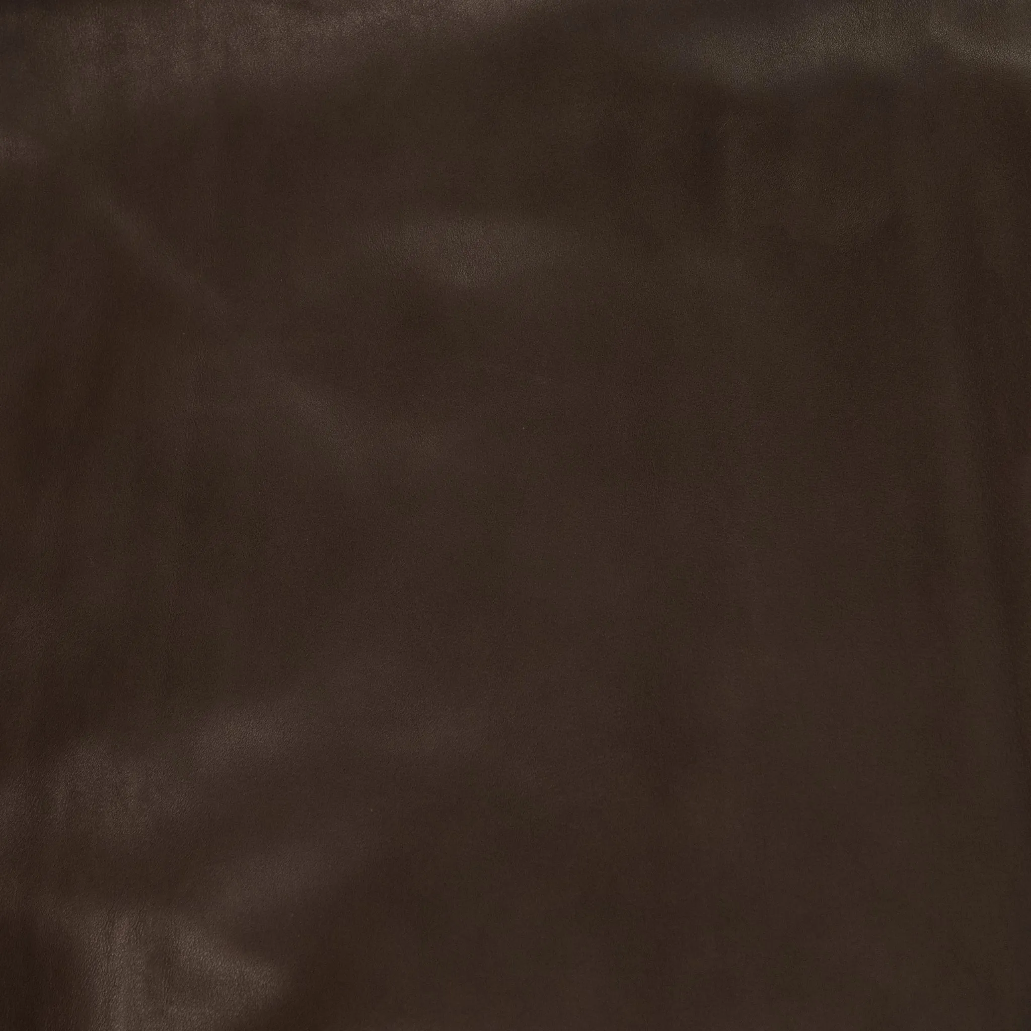 candid sling | outer pockets | small