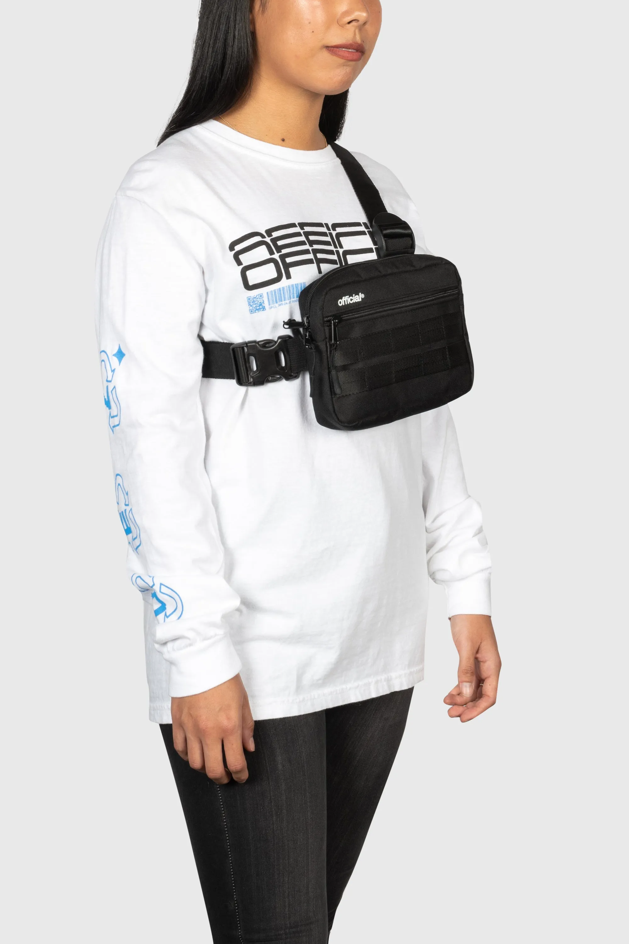 Essential Tri-Strap Chest Bag (Black)