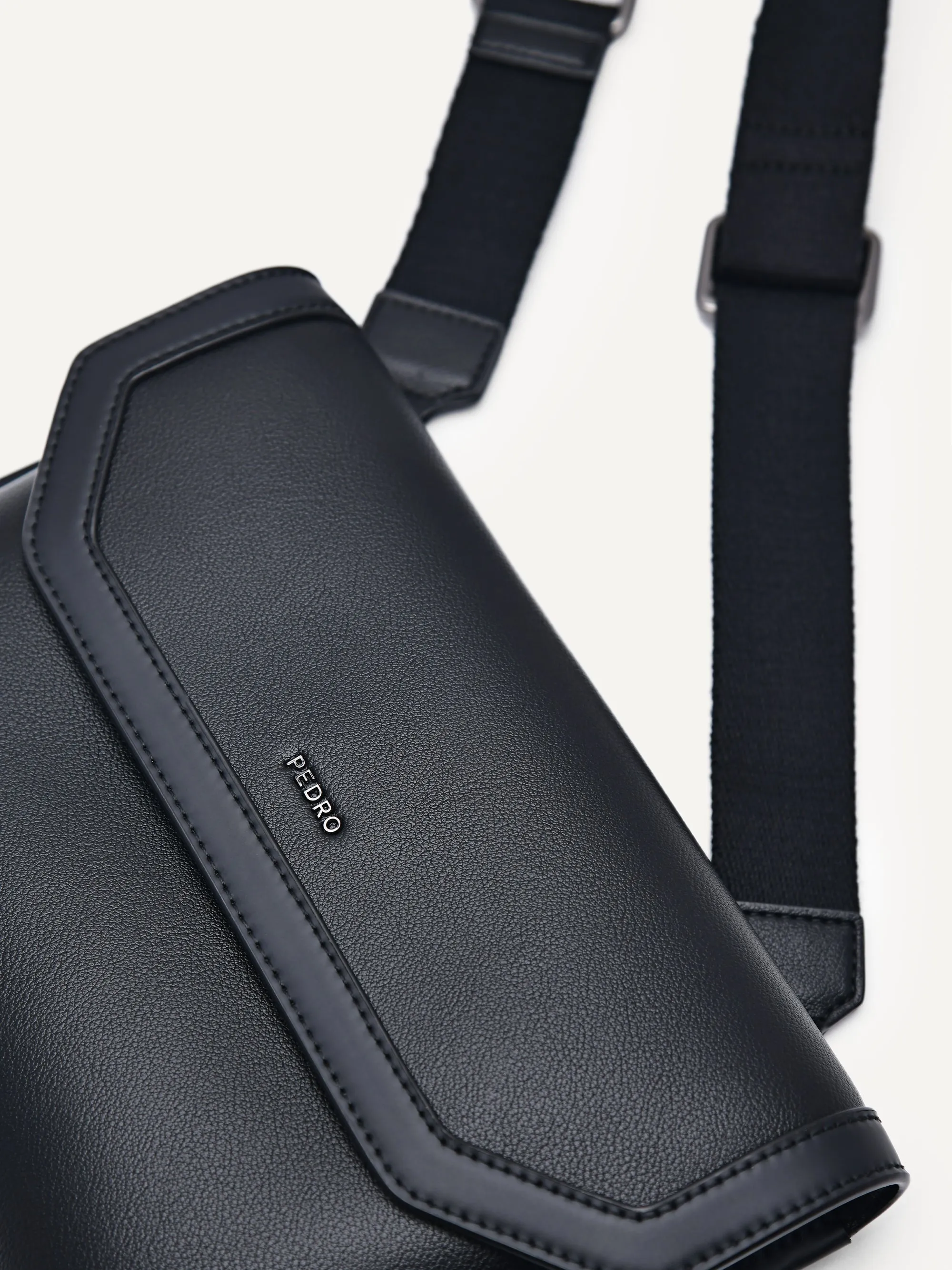 Ferry Sling Pouch