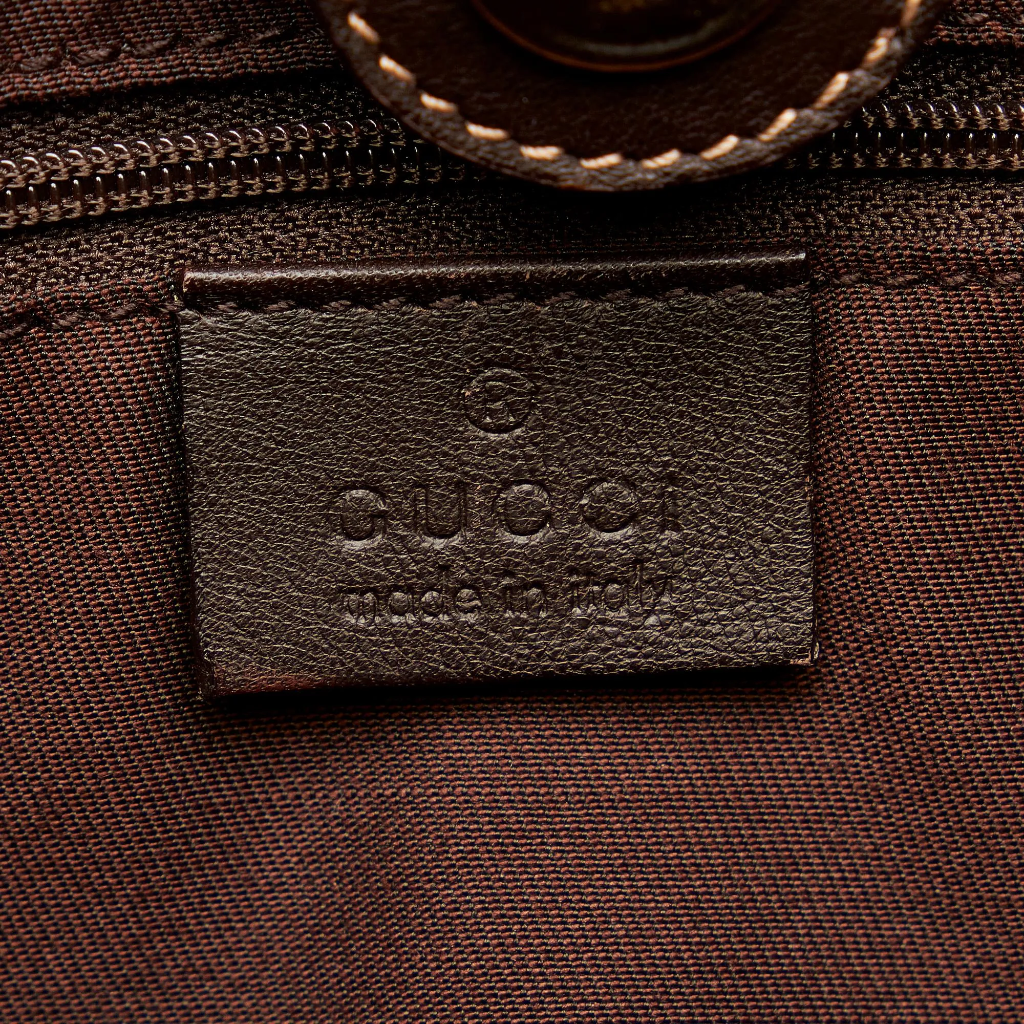 Gucci GG Canvas Abbey D-Ring Bucket Tote (SHG-URGinx)