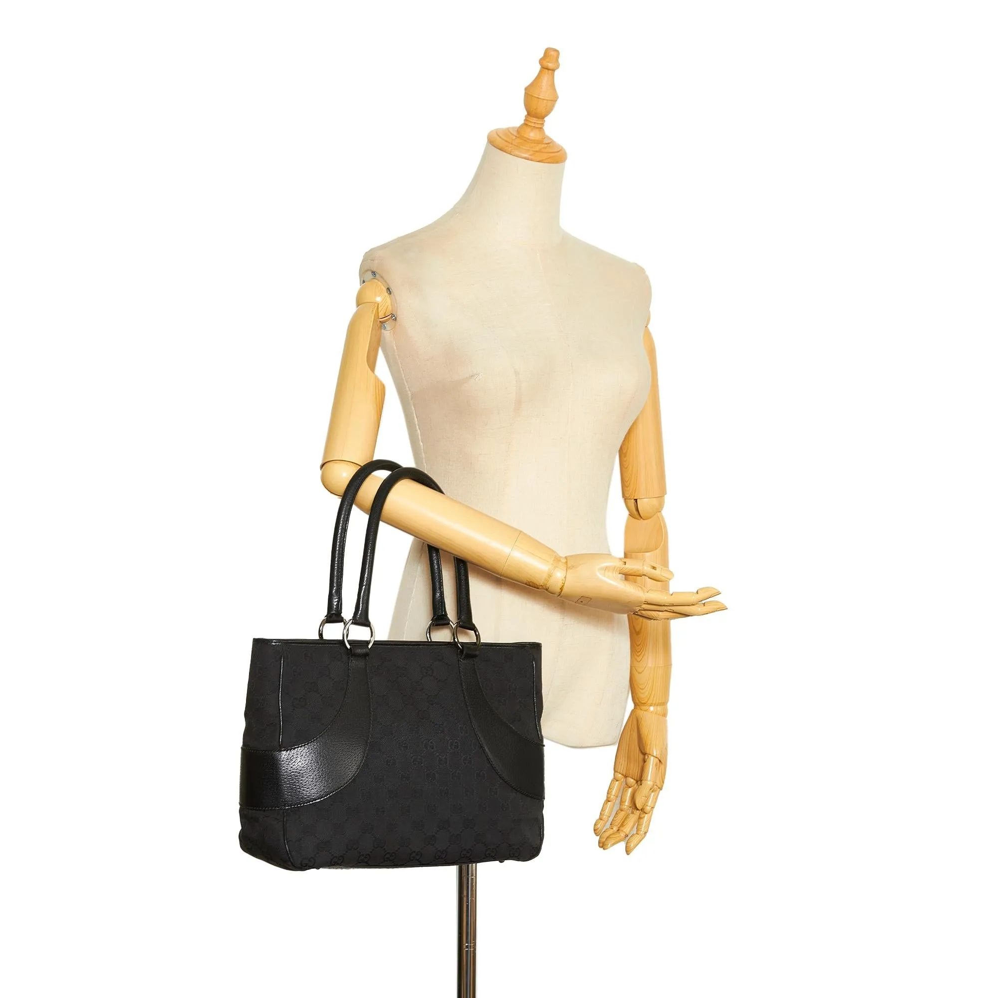 Gucci GG Canvas Tote (SHG-JFwITP)