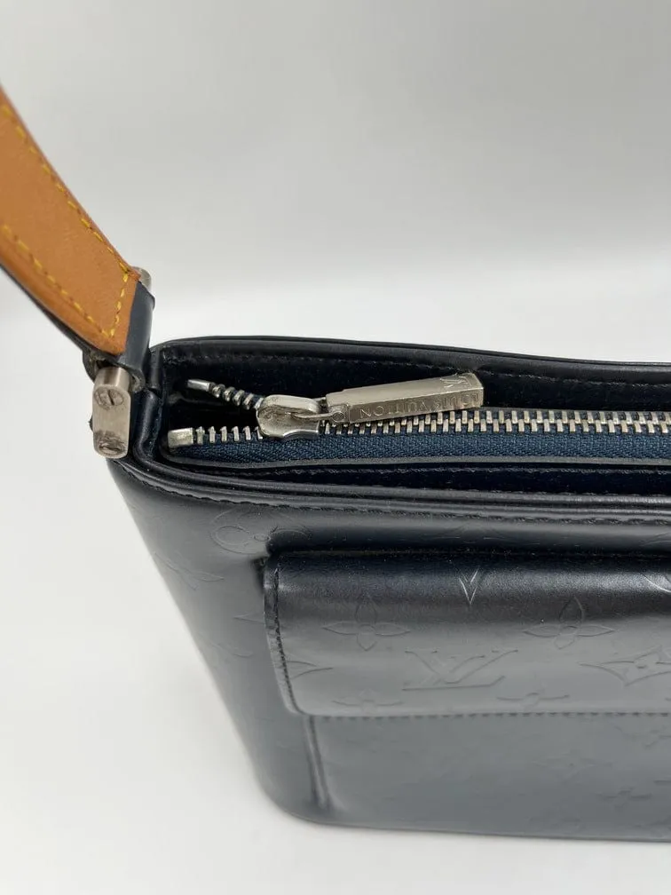 Louis Vuitton Mat Allston Handbag Monogram Vernis