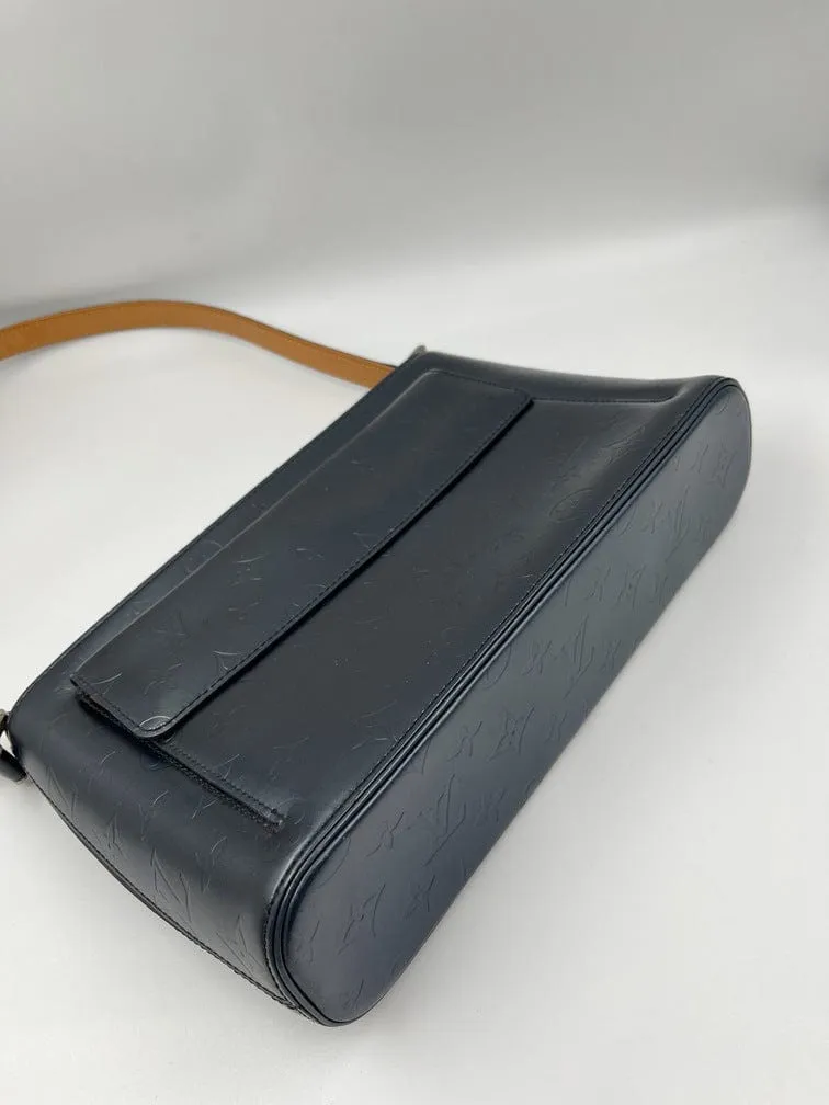 Louis Vuitton Mat Allston Handbag Monogram Vernis