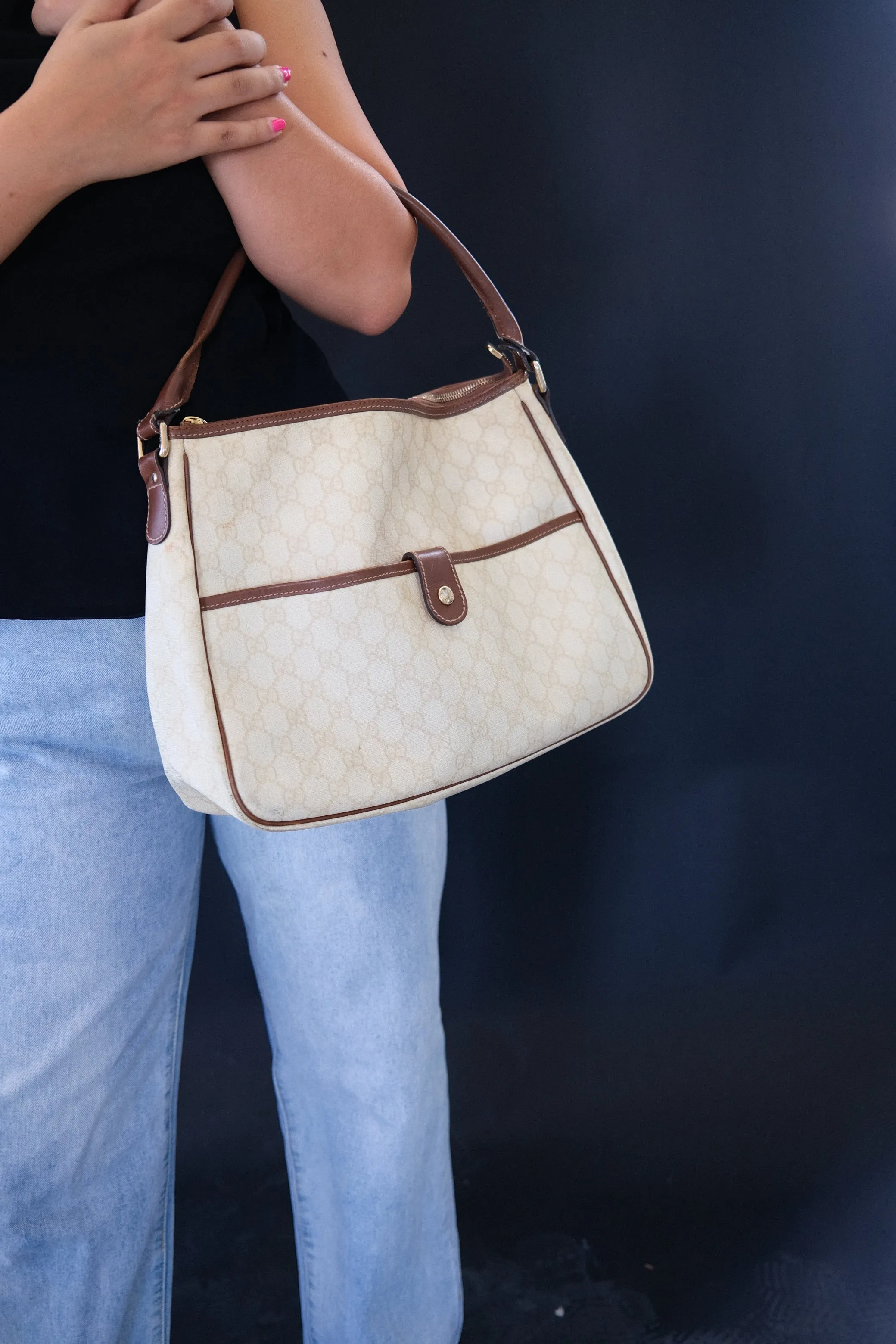 <b>GUCCI </b> <br>GG Plus Joy Hobo