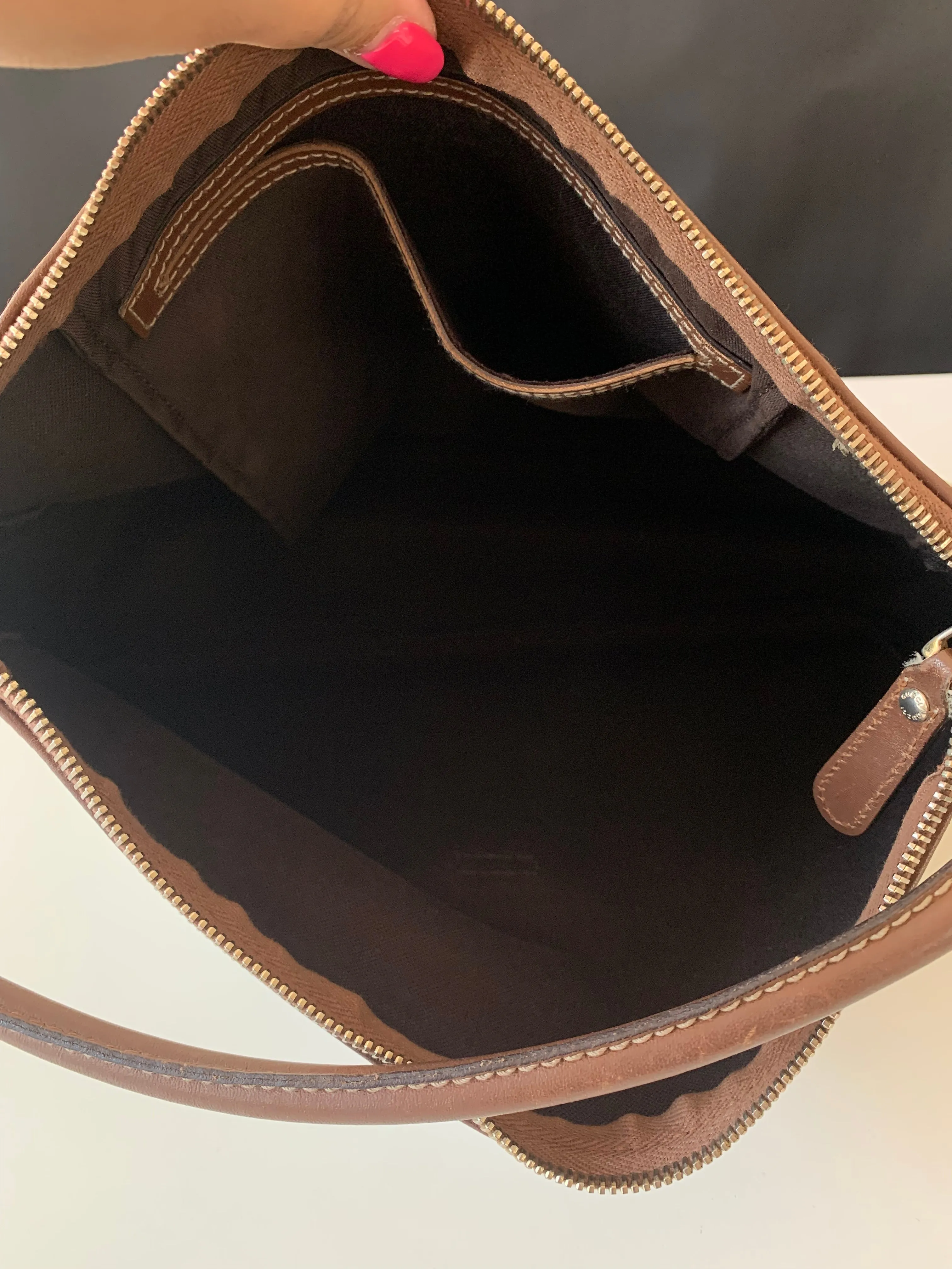 <b>GUCCI </b> <br>GG Plus Joy Hobo