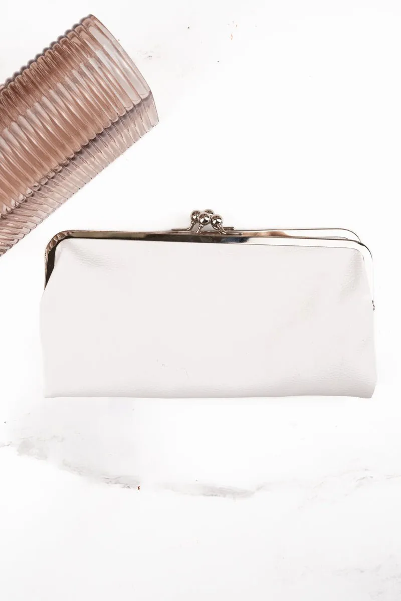NGIL Twice as Nice Clutch Wallet in White