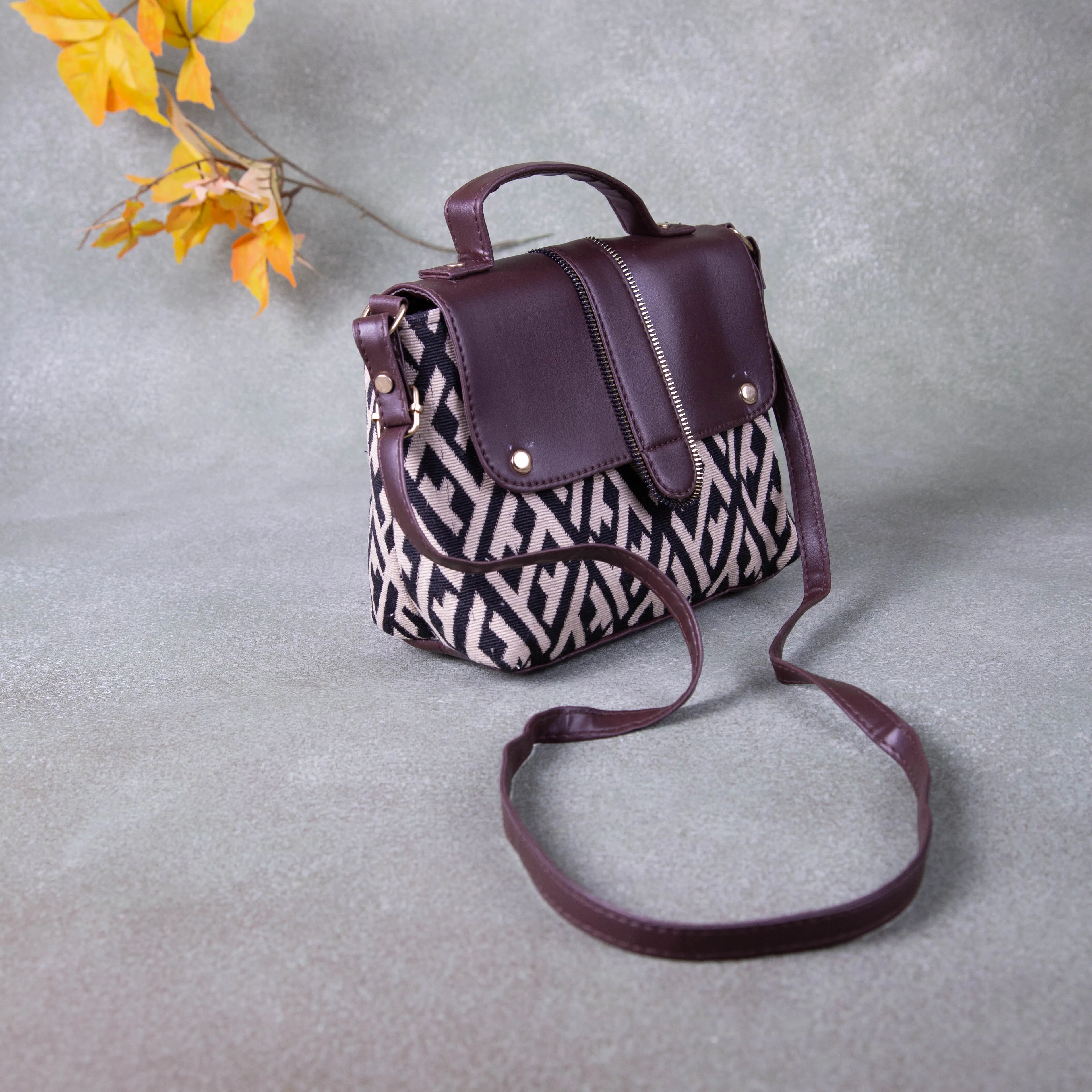 Regular Slings Black with White Prints
