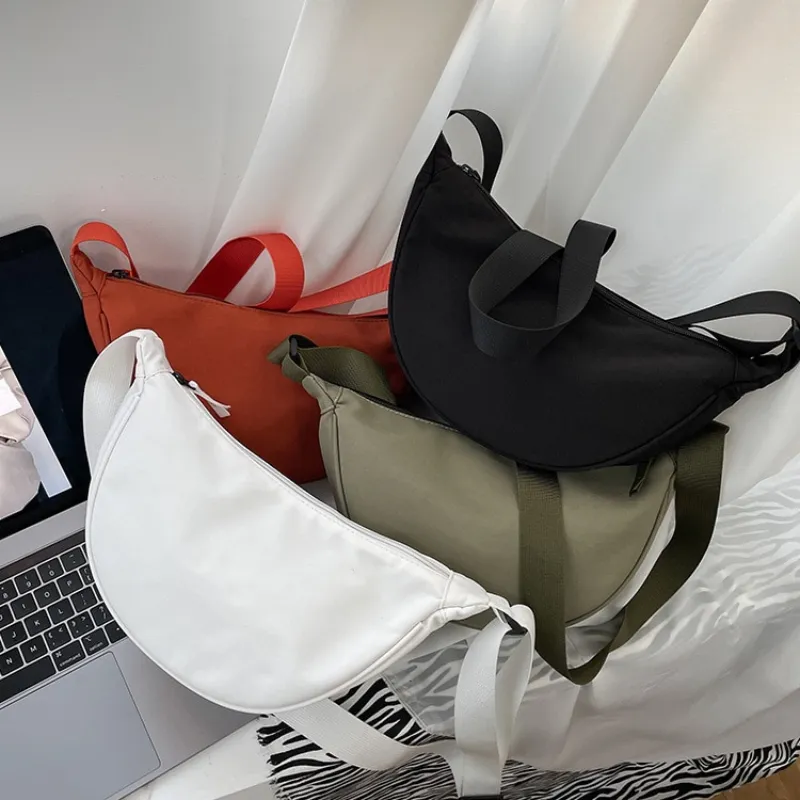 Simple and Versatile U-Shape Crossbody Bags