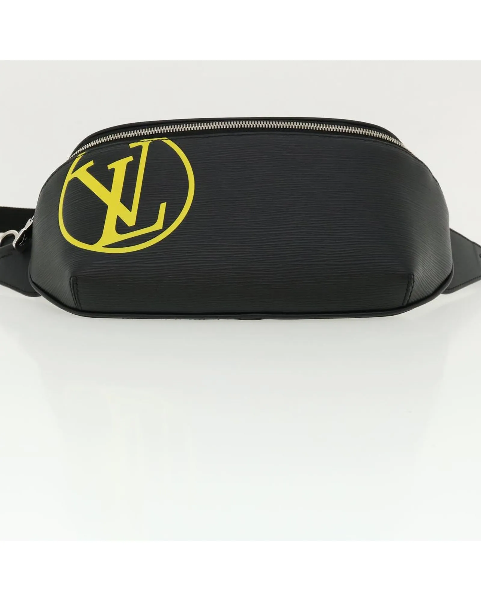Stylish Epi Leather Circle Bum Bag for Fashionable Convenience