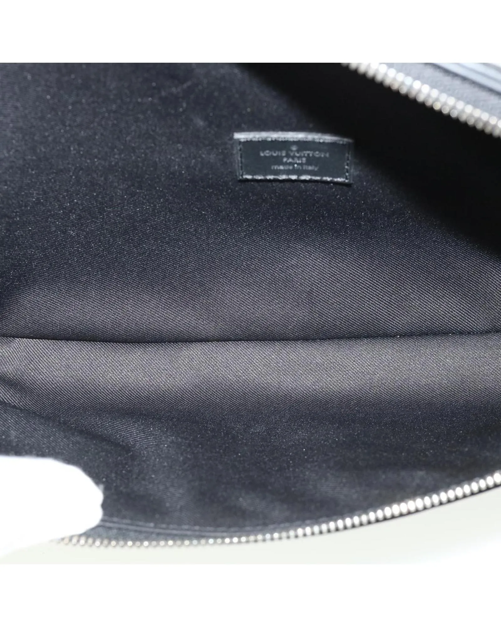 Stylish Epi Leather Circle Bum Bag for Fashionable Convenience
