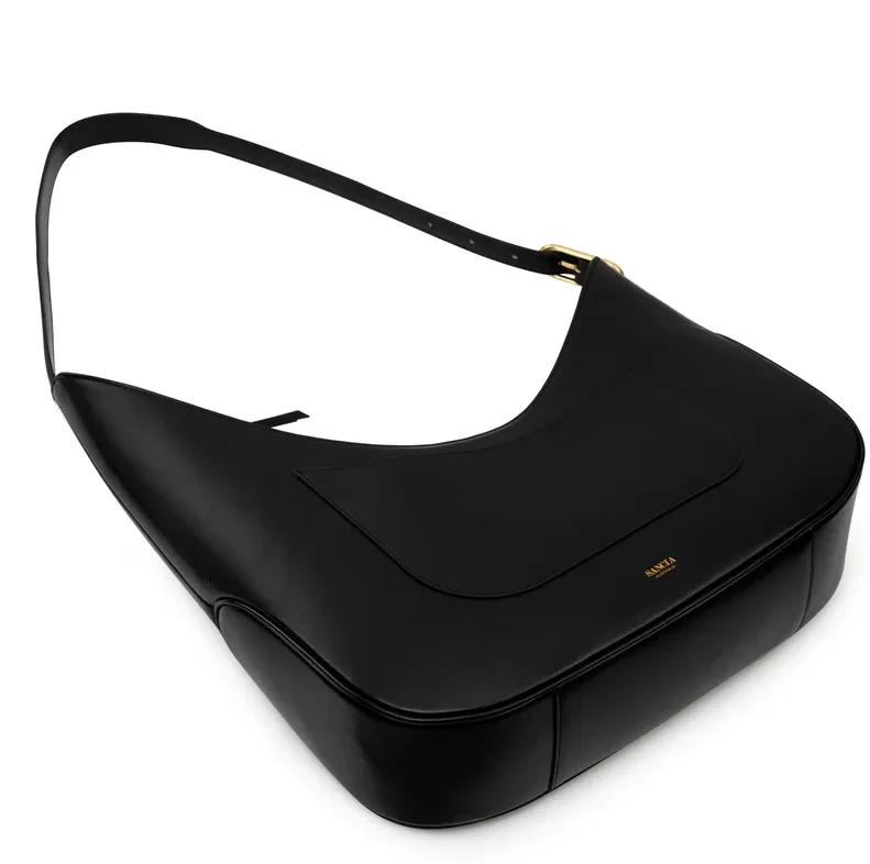 The Akela Tote Black