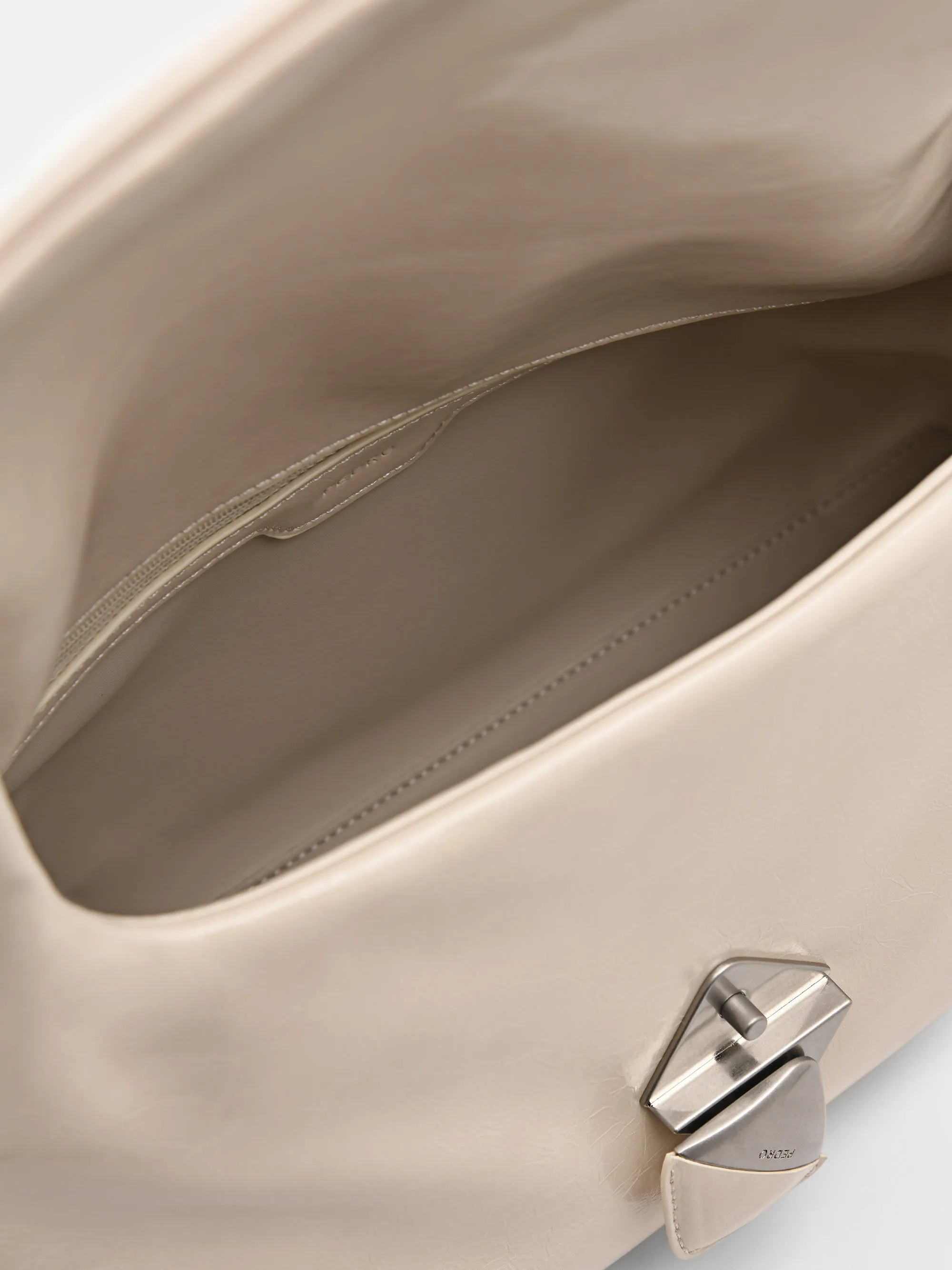 Tria Shoulder Bag